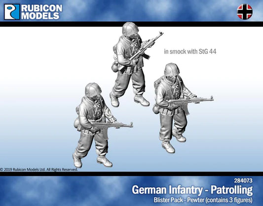284073 - Germans in Smocks with StG44 - Patrolling - Pewter