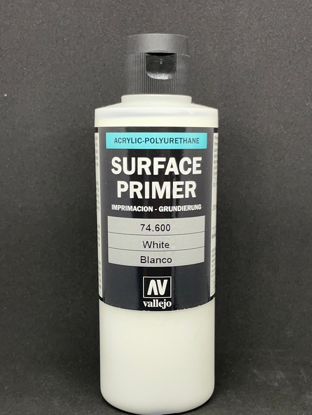 Vallejo Surface Primer 200ML 74600 White